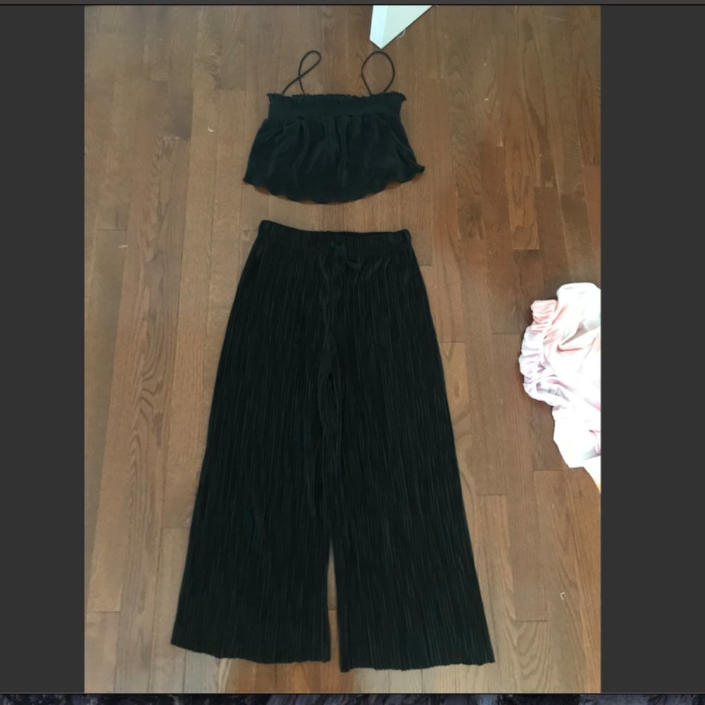 urban outfitters going out pants and top set!